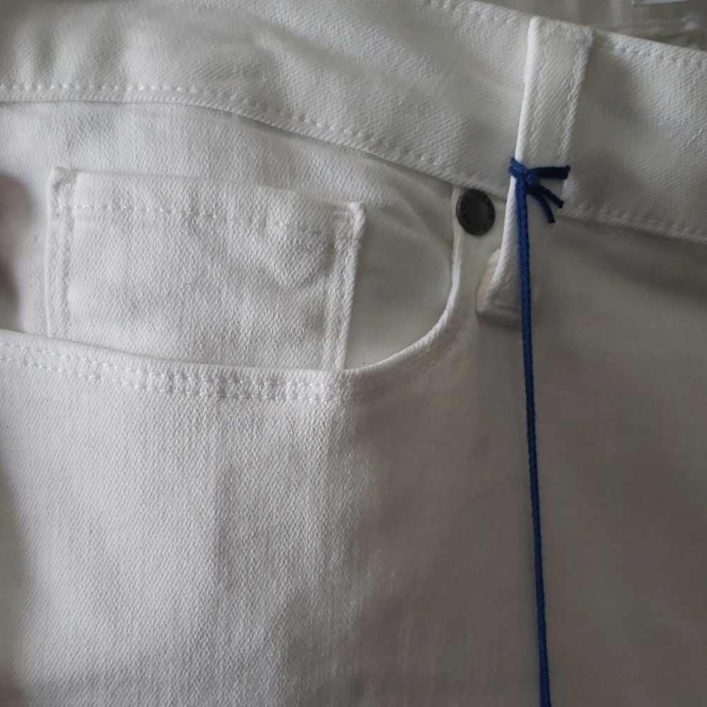 💜NWT Paige Verdugo Crop Jeans in White - Picture 5 of 6